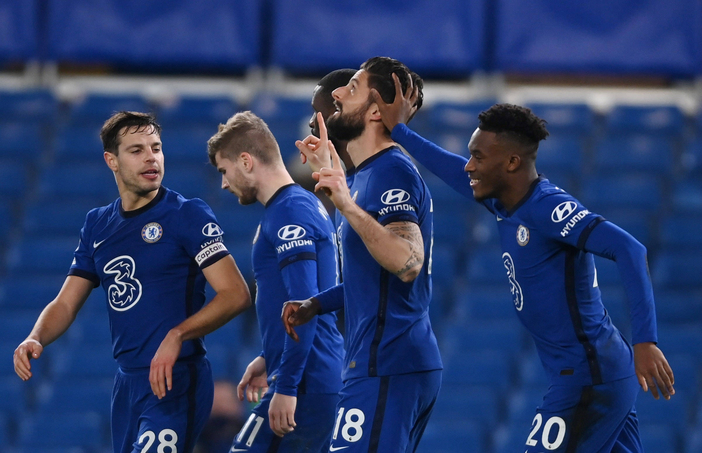 现跨联赛 现跨联赛