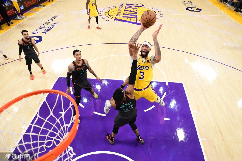 而莱奥尼的 而莱奥尼的