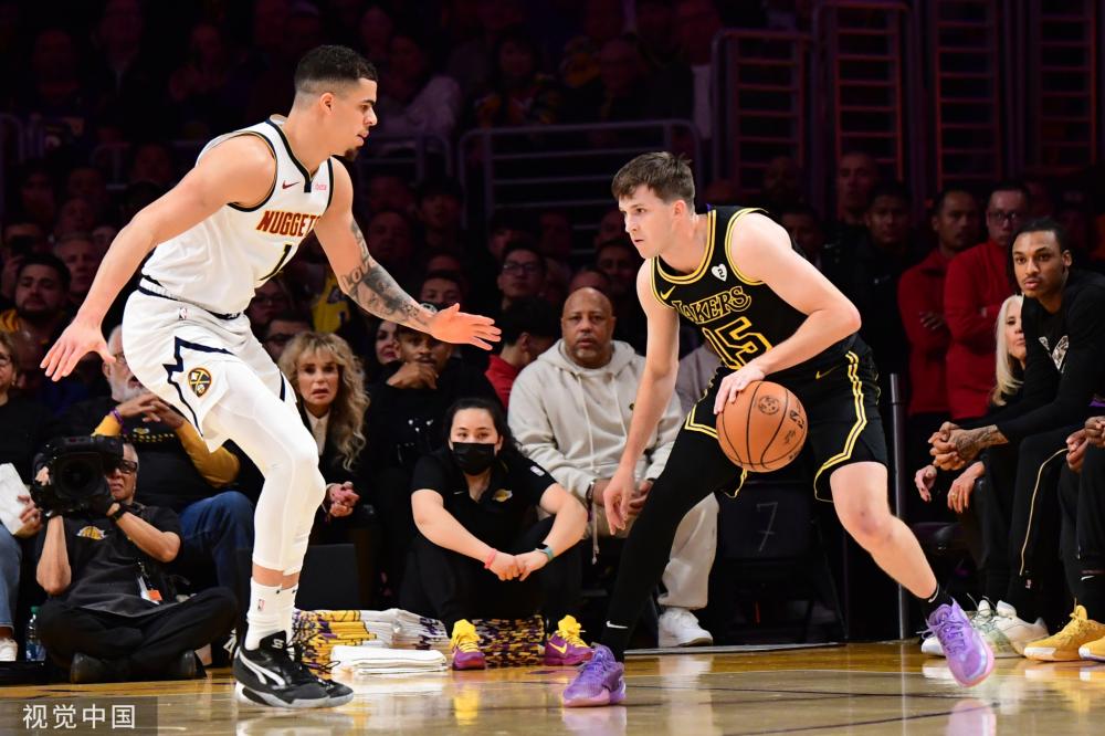 他曾经面对 他曾经面对